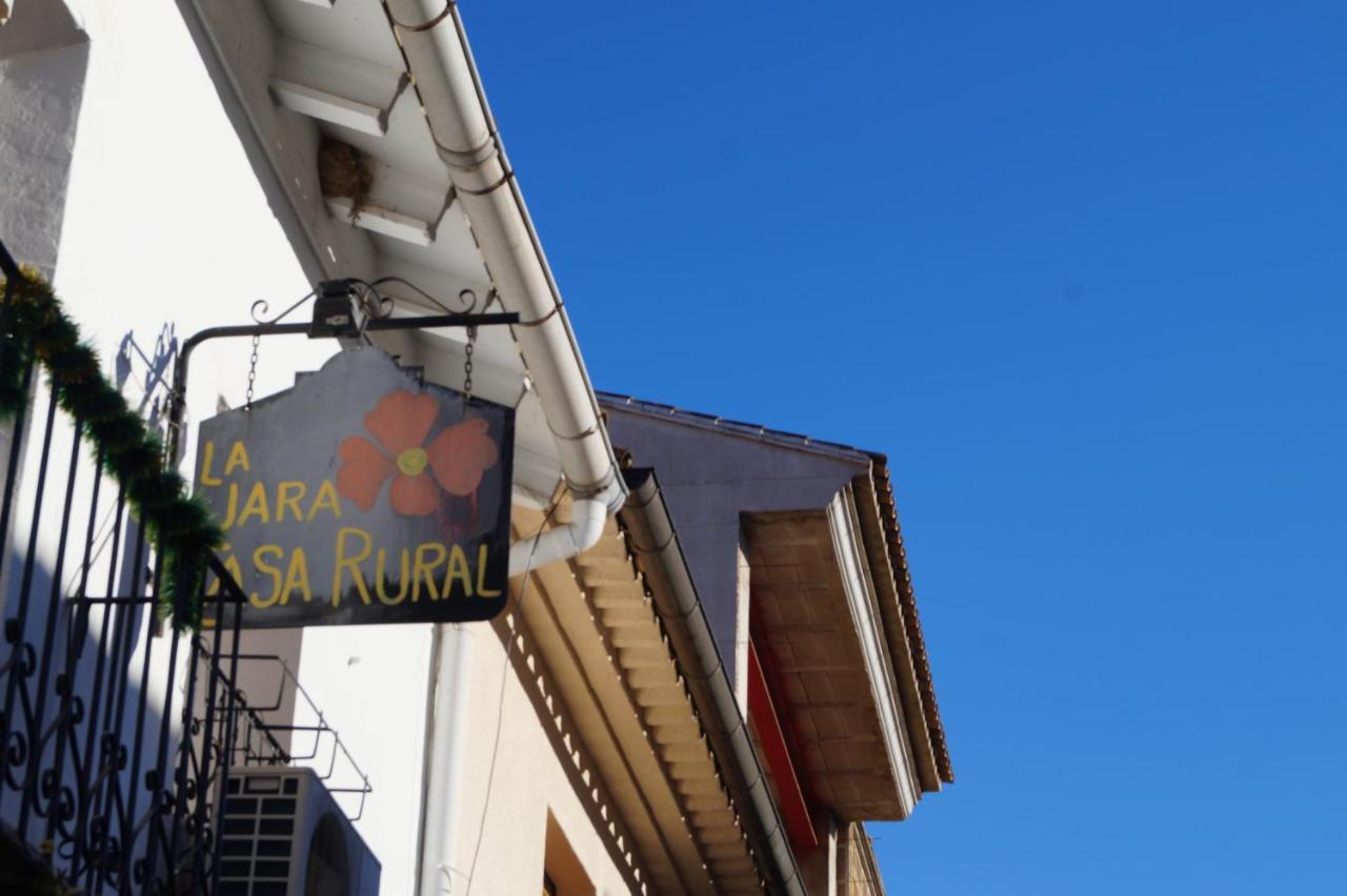 Casa Rural La Jara -Fonda De Navarres- Hotel Exterior photo